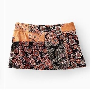 NWOT Skirted Bikini Bottom Swimsuit Size Large